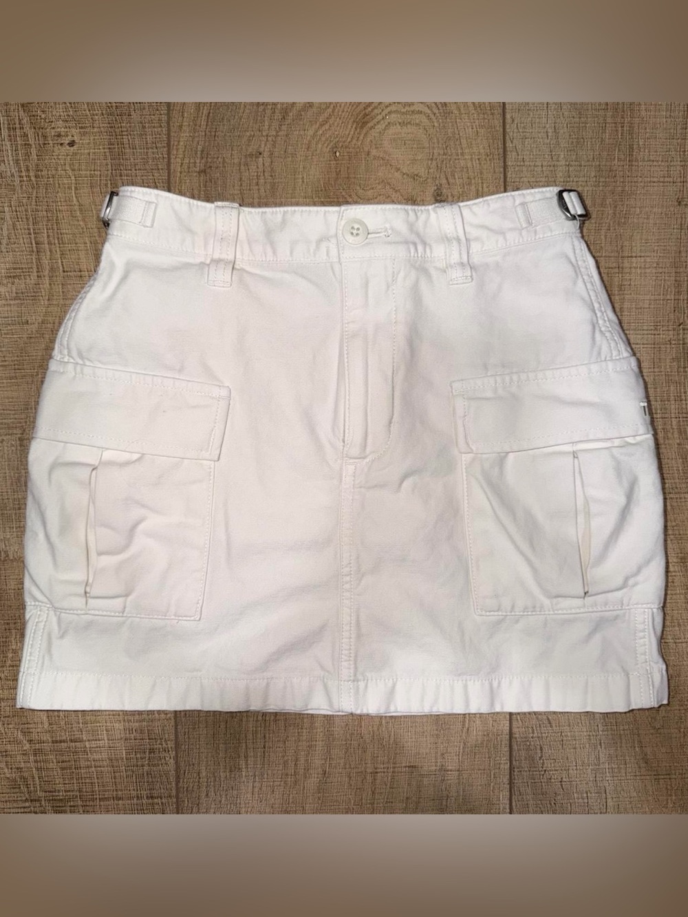 TNA White Cargo Mini Skirt Size 00
